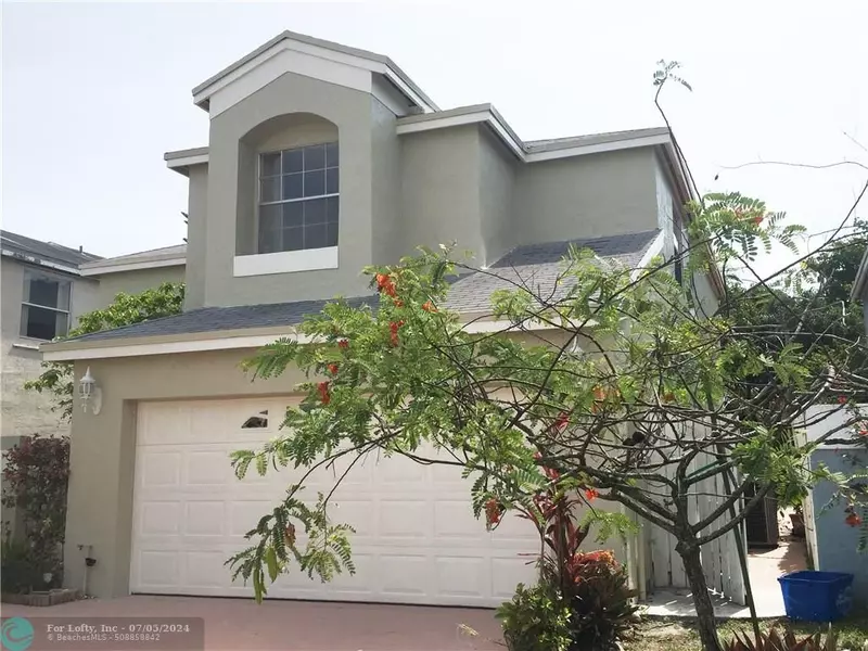 2905 River Run Cir E, Miramar, FL 33025