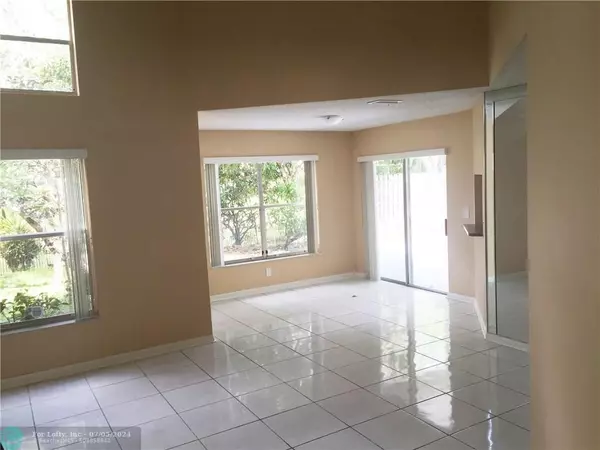 Miramar, FL 33025,2905 River Run Cir E