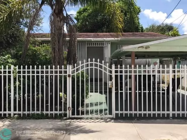 1360 NW 77th St, Miami, FL 33147