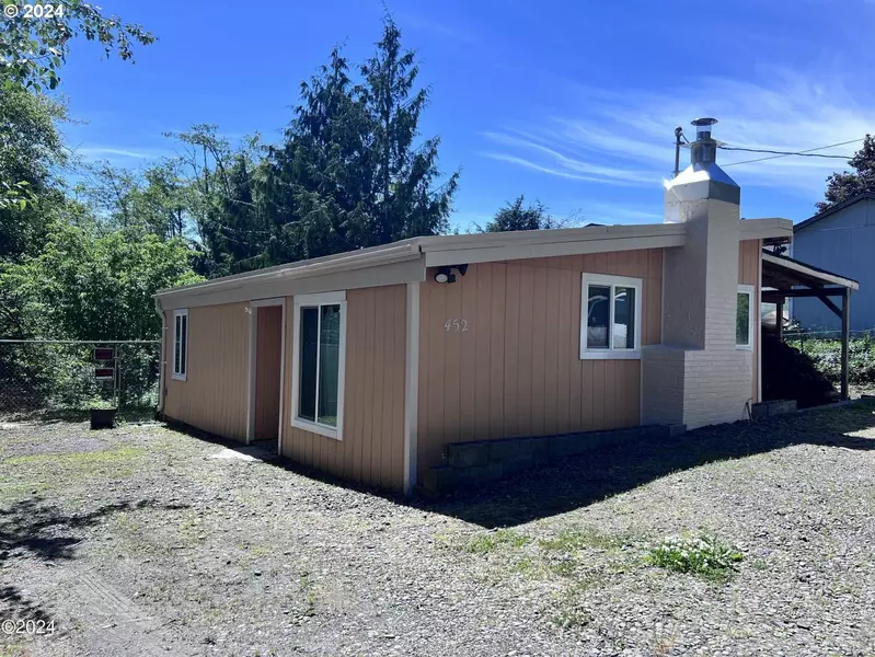 452 N FAWN DR, Otis, OR 97368