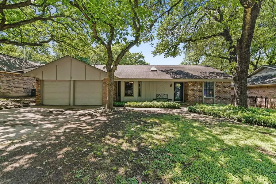 5508 Silver Bow Trail, Arlington, TX 76017