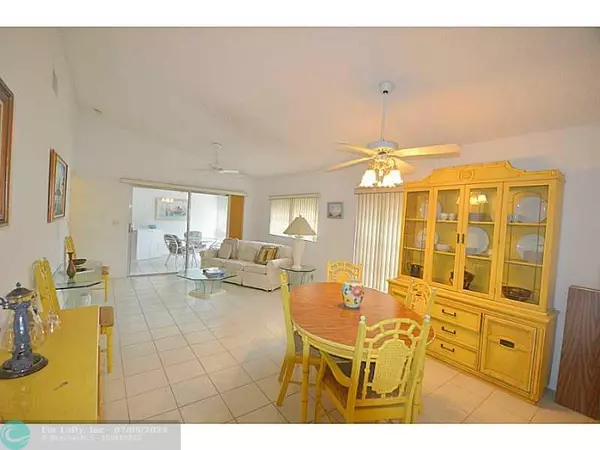 Boca Raton, FL 33496,8094 Songbird Ter  #8094