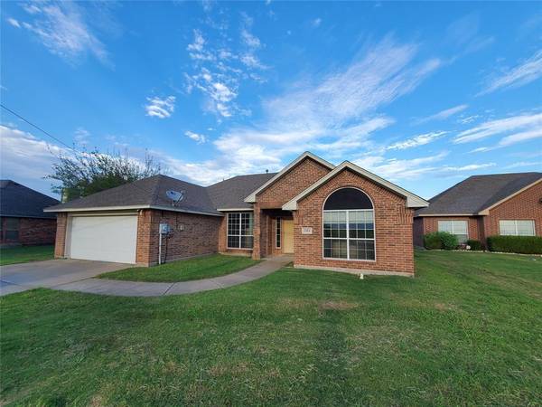 2184 Rogers Avenue, Lancaster, TX 75134