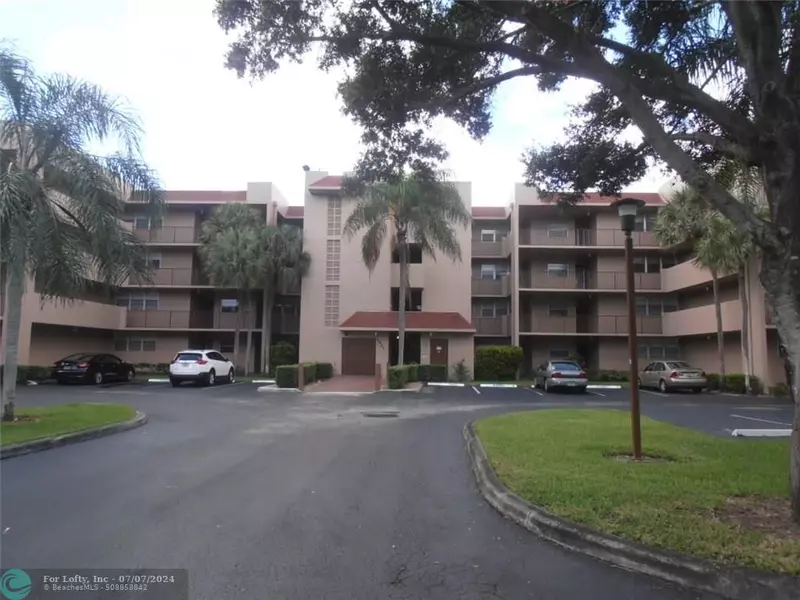 1911 Sabal Palm Dr  #308, Davie, FL 33324