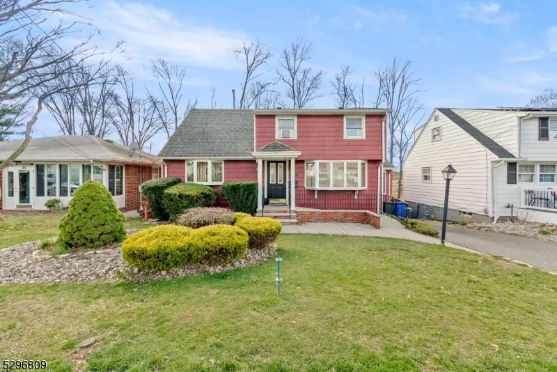 35 6Th Ave, Woodbridge Twp., NJ 07064