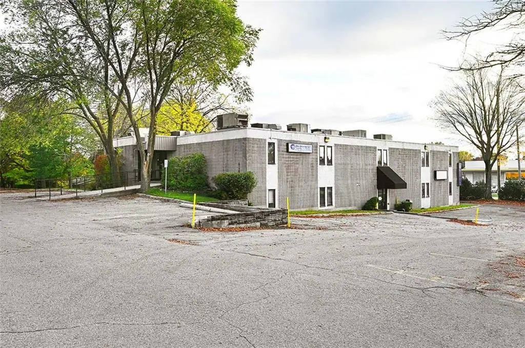 309 PARK ST, Brockville, ON K6V 6E5