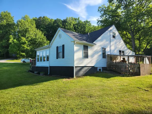Blue Ridge, VA 24064,1267 Nannie LN