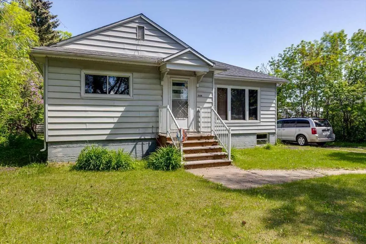 5114 47 AVE, Ponoka, AB T4J 1J3