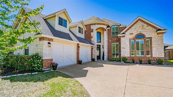 107 Champagne Drive, Aledo, TX 76008