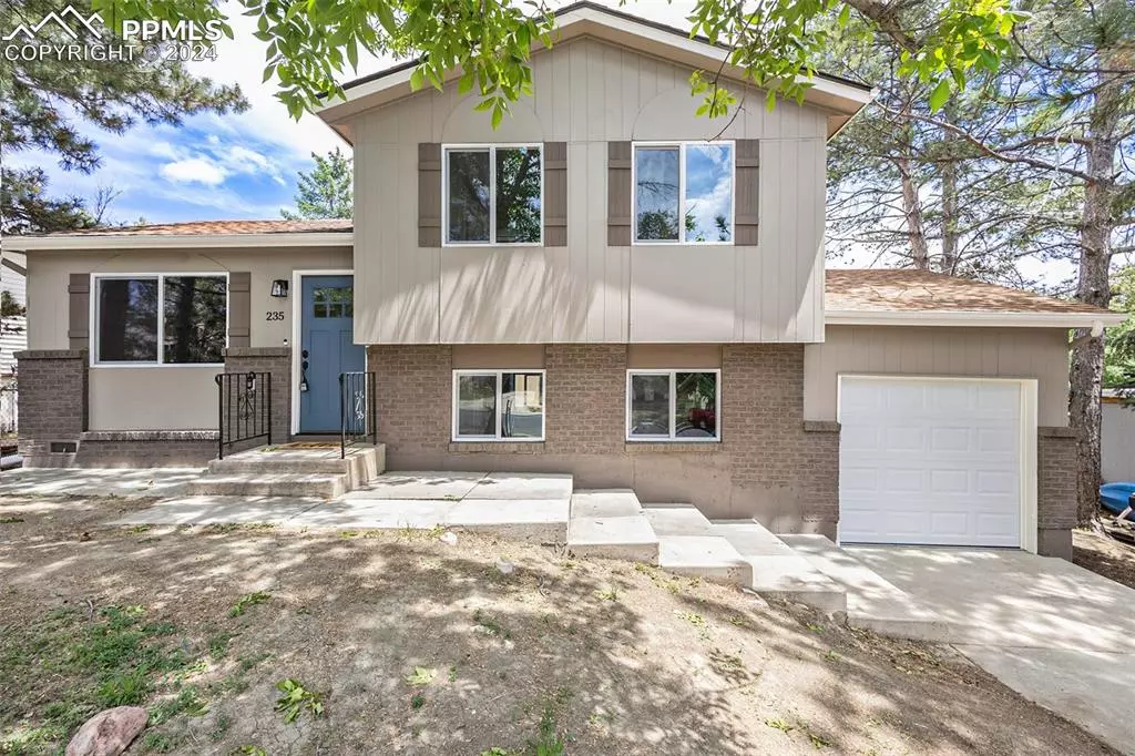 Colorado Springs, CO 80916,235 Vehr DR