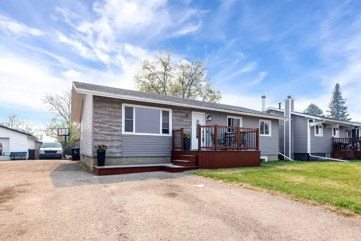 Fort Mcmurray, AB T9H 1Z6,19 Maciver ST