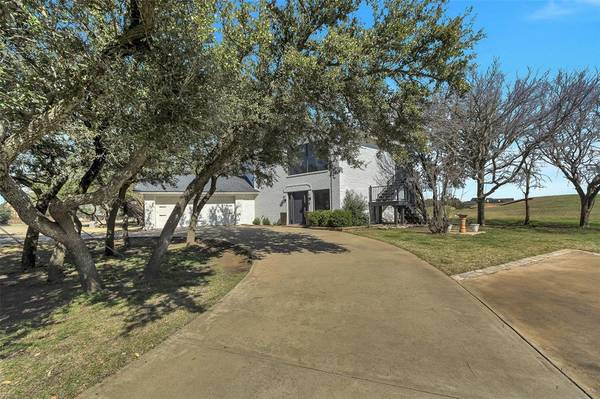 250 Cliffs Drive,  Possum Kingdom Lake,  TX 76449