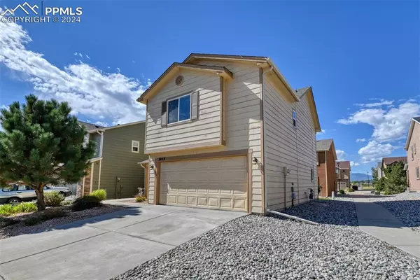 Colorado Springs, CO 80922,3828 Falconry DR