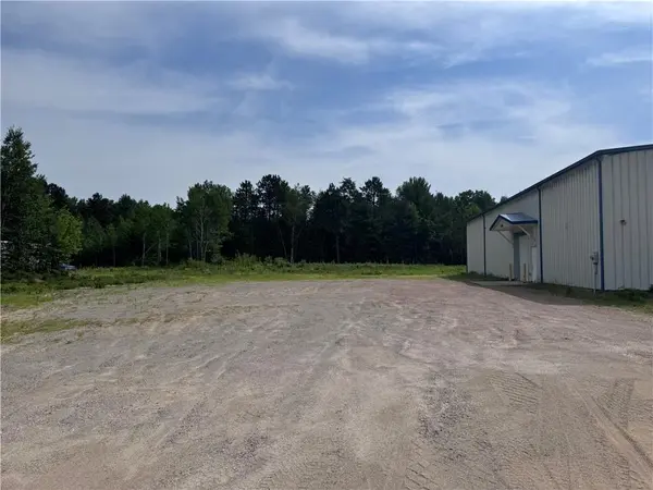 98 INDUSTRIAL AVE, Petawawa, ON K8H 2W8