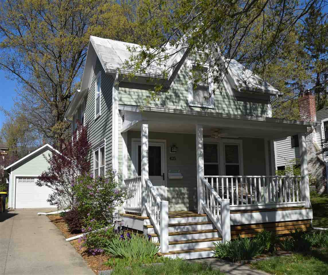 425 Clark Street, Iowa City, IA 52240