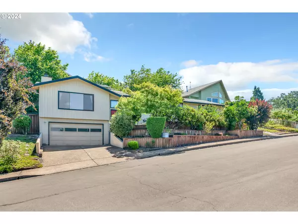 Springfield, OR 97477,797 PRESCOTT LN