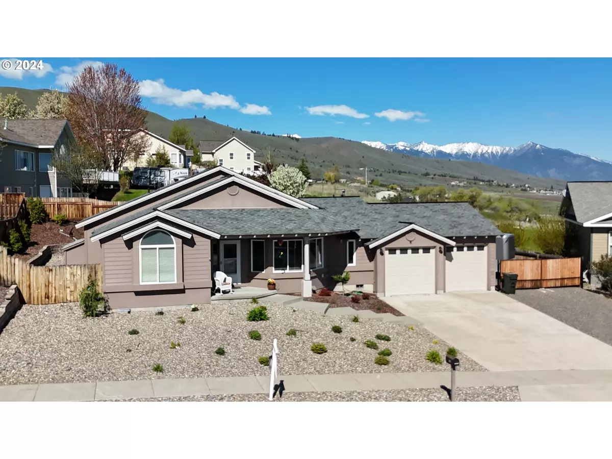 Baker City, OR 97814,955 QUAIL RIDGE LN