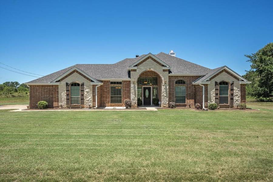 302 VZ County Road 2120, Canton, TX 75103