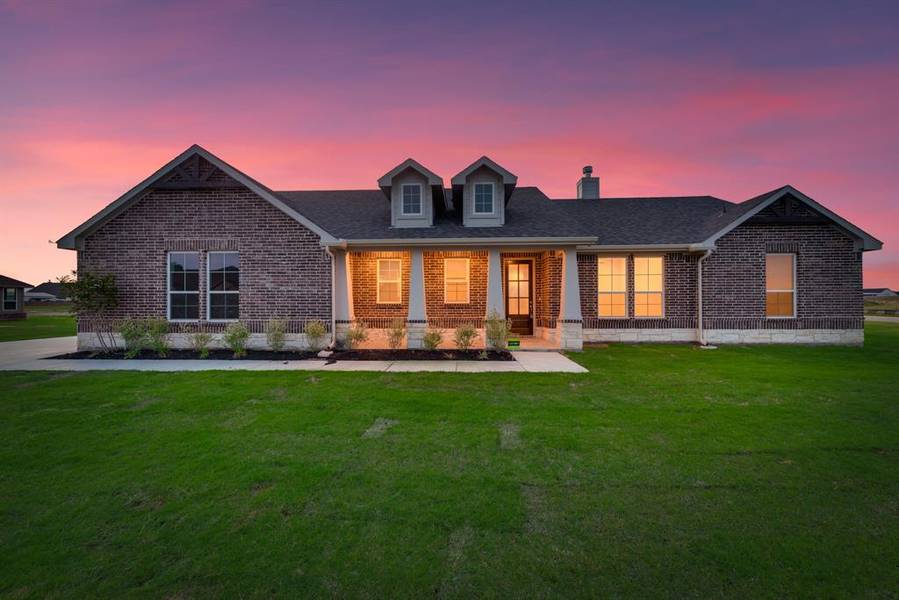 2900 Mossy Oak Drive, Oak Ridge, TX 75161