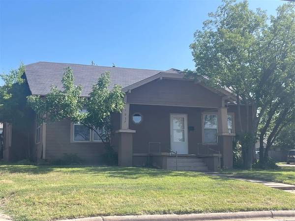 1957 S 3rd Street,  Abilene,  TX 79602