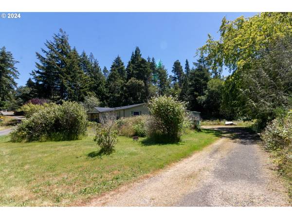 Florence, OR 97439,5440 BOUCHET DR