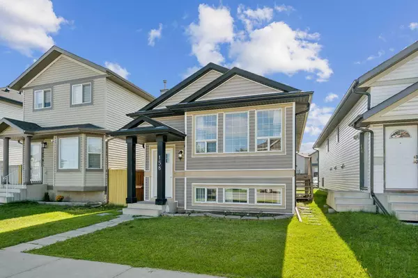 Calgary, AB T3J 5A7,158 Tarawood LN NE