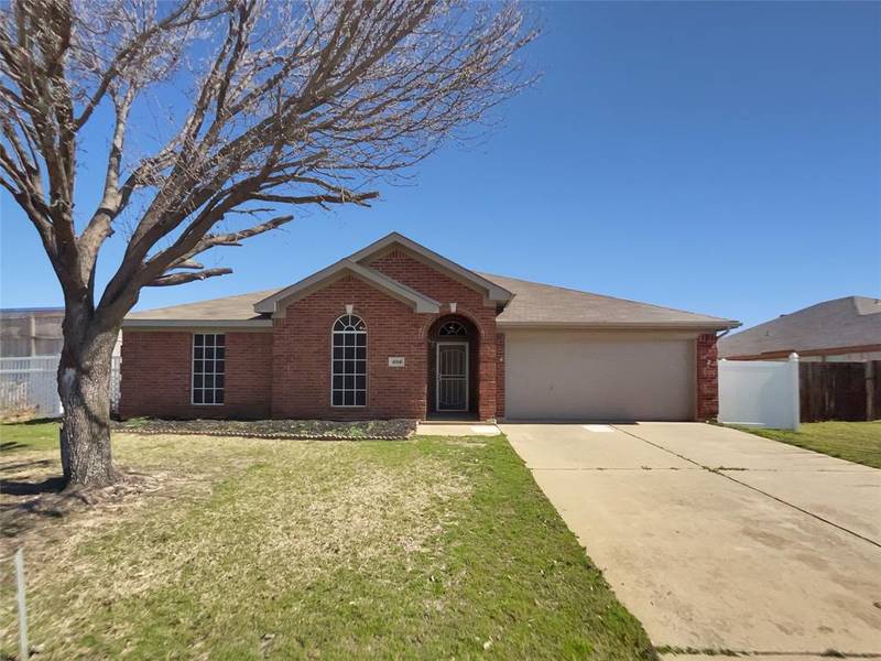 4104 Orlando Springs Drive, Fort Worth, TX 76123