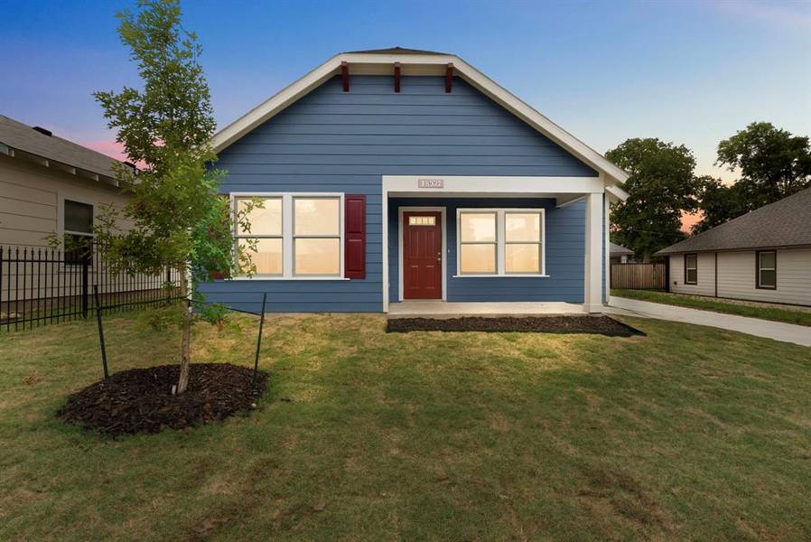 1309 E Leuda Street, Fort Worth, TX 76104