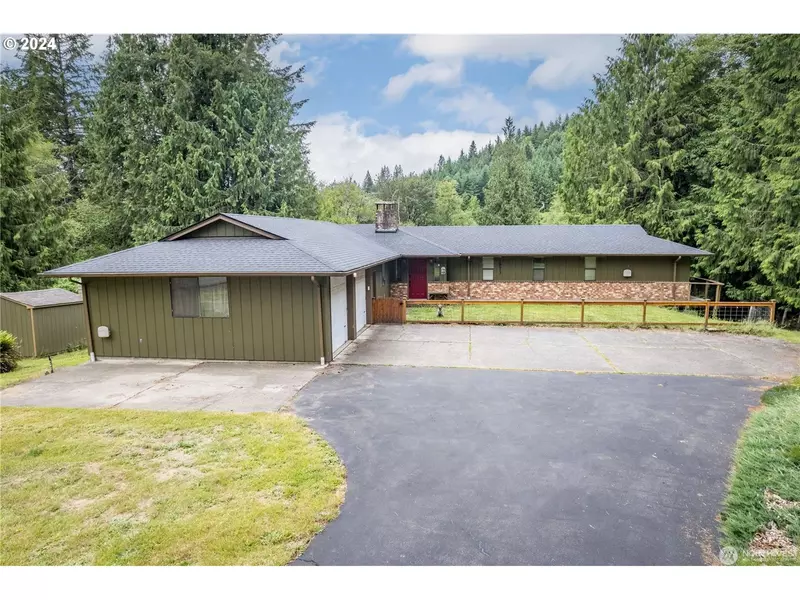 1873 COAL CREEK RD, Longview, WA 98632