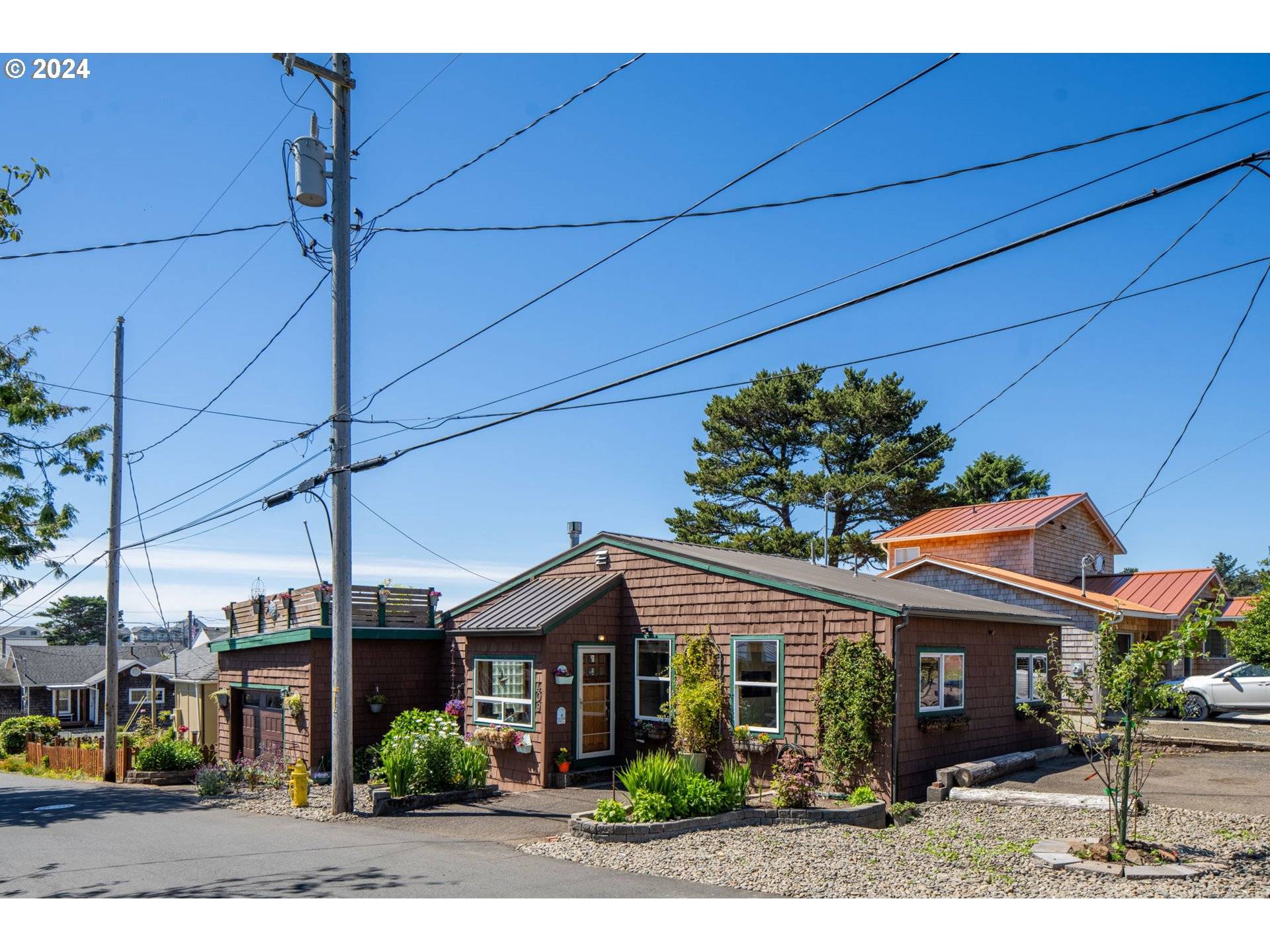 Rockaway Beach, OR 97136,409 NEHALEM AVE