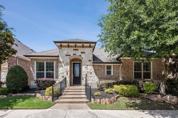 2521 Sir Alexander Lane, Lewisville, TX 75056