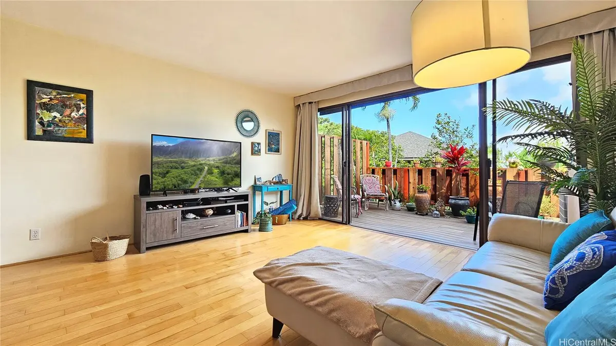 217 Prospect Street #D12, Honolulu, HI 96813
