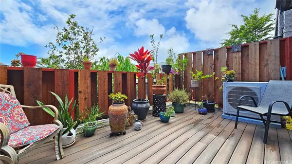217 Prospect Street #D12, Honolulu, HI 96813