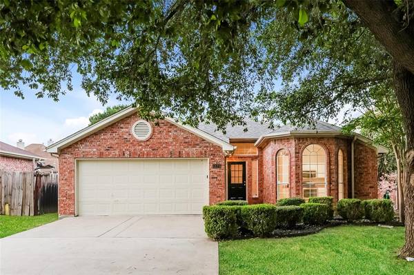 1125 Belmont Drive, Grand Prairie, TX 75052