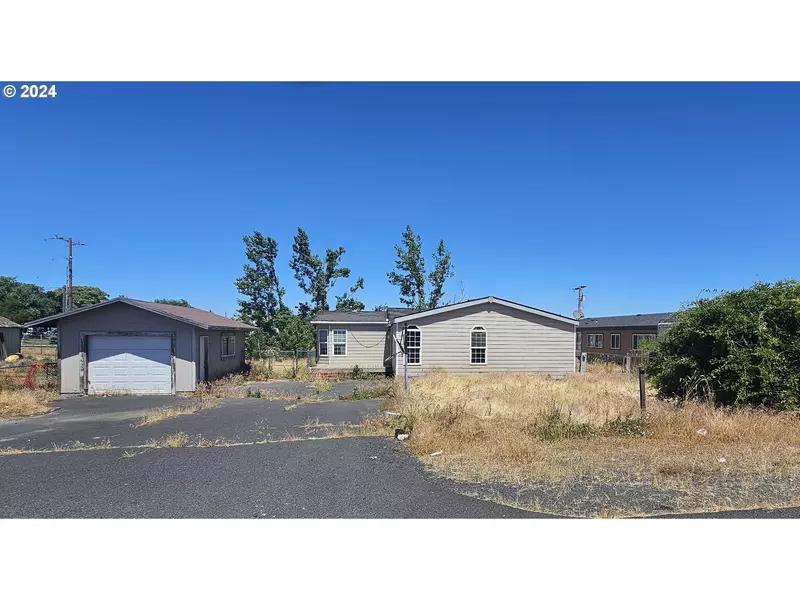 122 SW 10TH ST, Pilot Rock, OR 97868