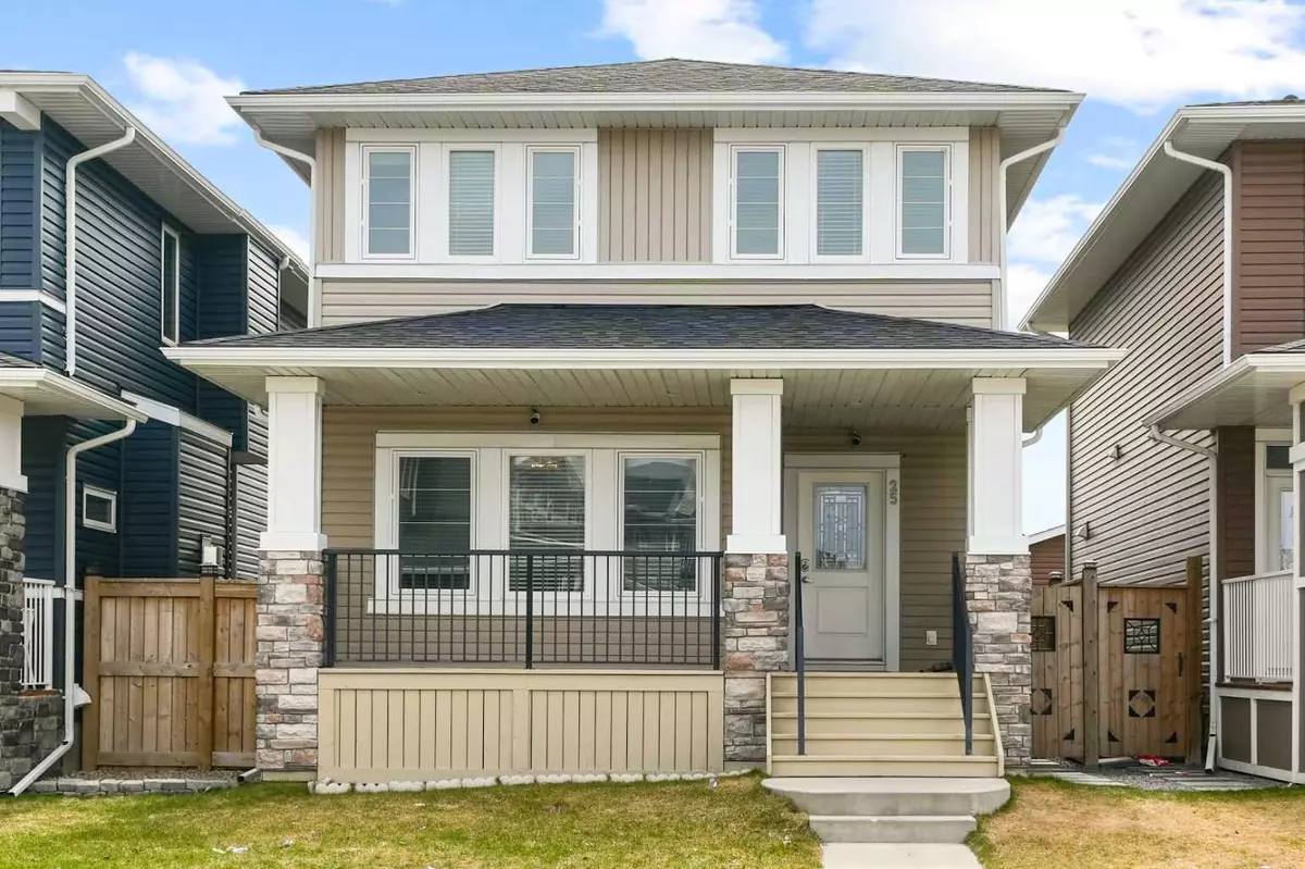 Calgary, AB T3N 0M4,25 Redstone Villas NE