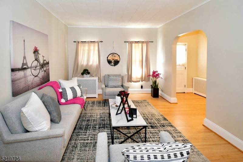 114 Ely St, Elizabeth City, NJ 07202