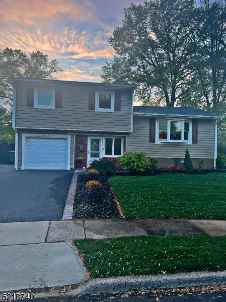 19 Monaghan Rd, Edison Twp., NJ 08817