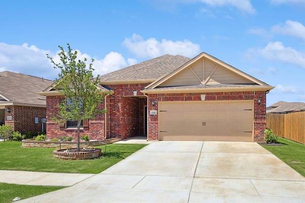 939 First Street, Sanger, TX 76266