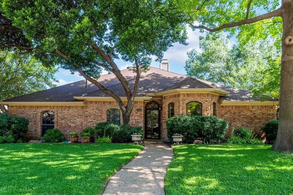 Coppell, TX 75019,326 Spanish Moss Drive