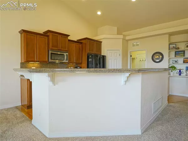 Colorado Springs, CO 80906,1295 Winterhall PT