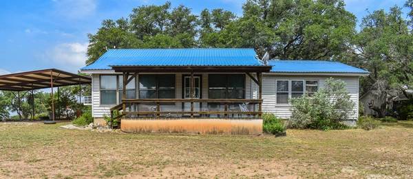 209 Melvin Street, Brady, TX 76825