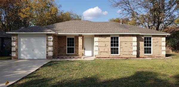 303 West Court, Glenn Heights, TX 75154