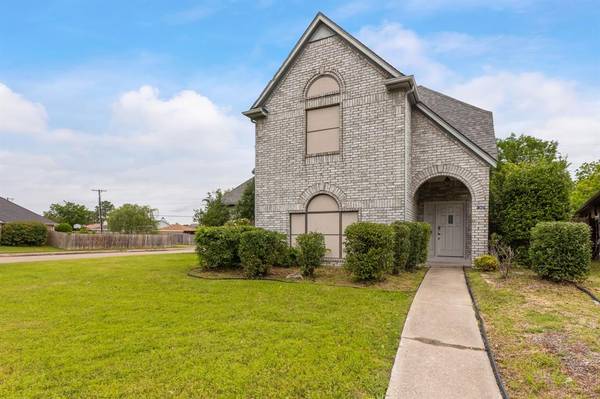 Mesquite, TX 75150,305 Hunters Creek Drive