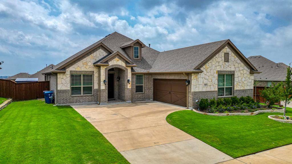 220 Open Sky Drive, Aledo, TX 76008