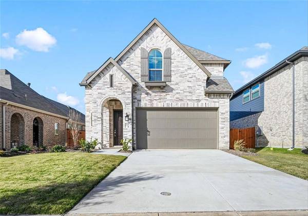 3945 Ford Drive, Heartland, TX 75126