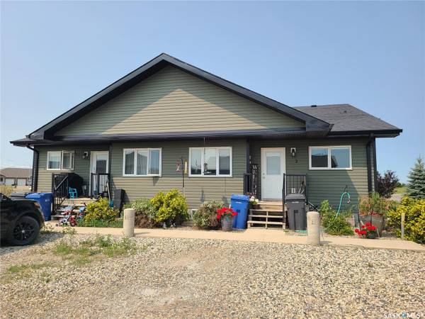 201 Carlyle AVENUE #3, Carlyle, SK S0C 0R0