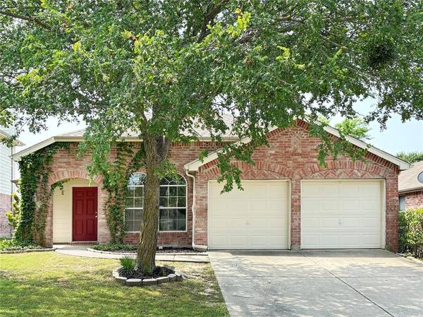 2105 Hanakoa Falls Drive,  Anna,  TX 75409