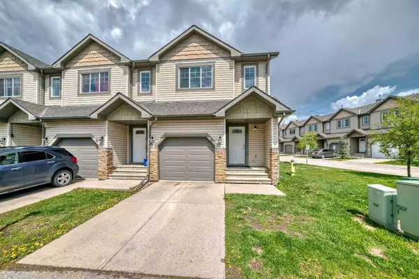 Airdrie, AB T4B 0B6,620 Luxstone LNDG SW #701