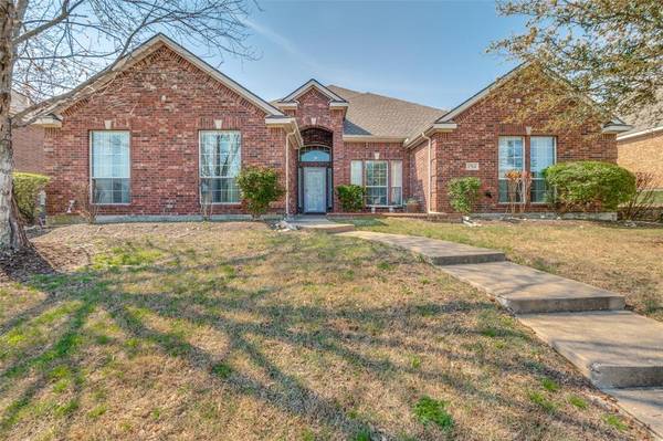 1704 White Falls Drive,  Desoto,  TX 75115